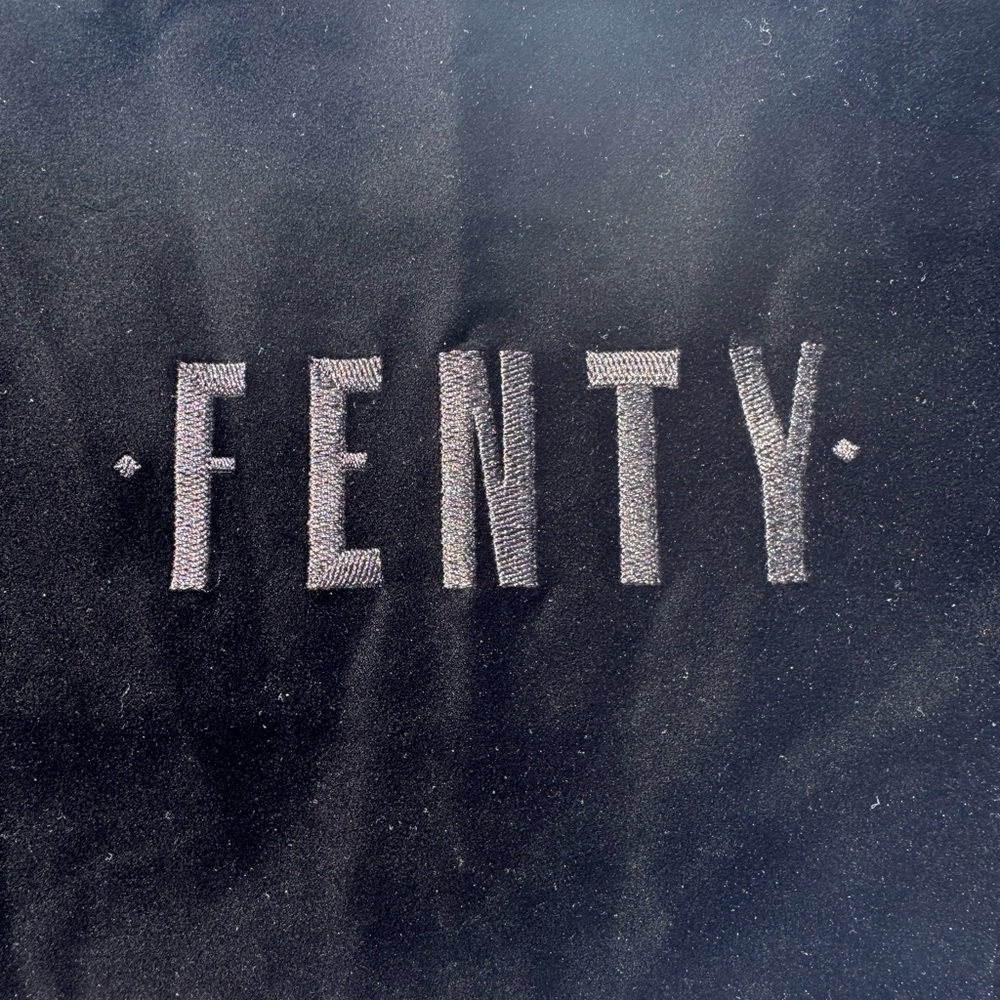 FENTY X Puma Velvet Dust Cover